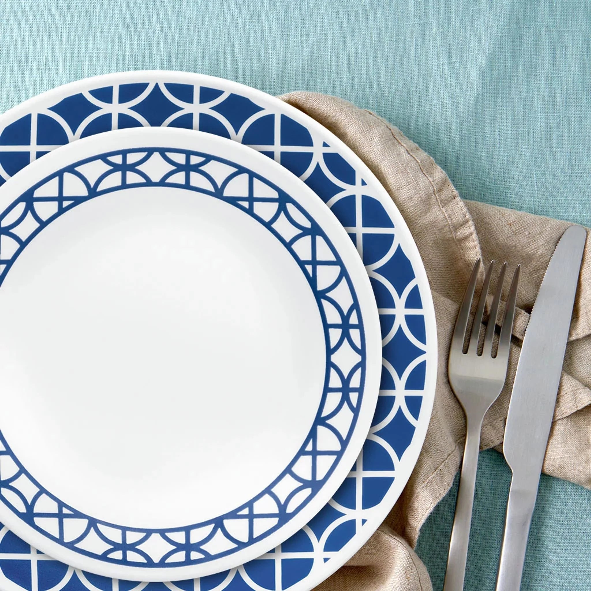 Corelle Modern Dinnerware Corelle? Cobalt Circles 16-piece Mugless Dinnerware Set, Service of 4 - Image 5